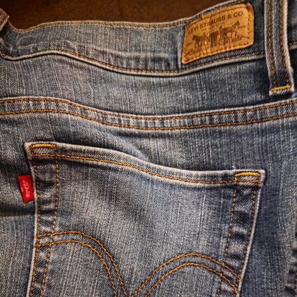 Levi Bootcut 512 Jeans Women's Size 16 Short Perfectly Slimming EUC - Picture 6 of 9